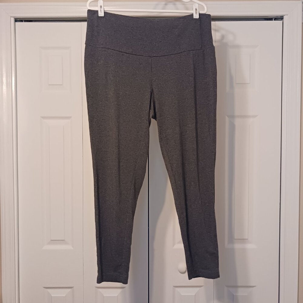 #356 3/$18 - Terra & Sky Gray Leggings Size 1X